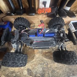 Traxass Stampede VXL