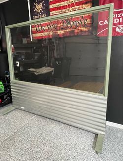 Divider/Barrier