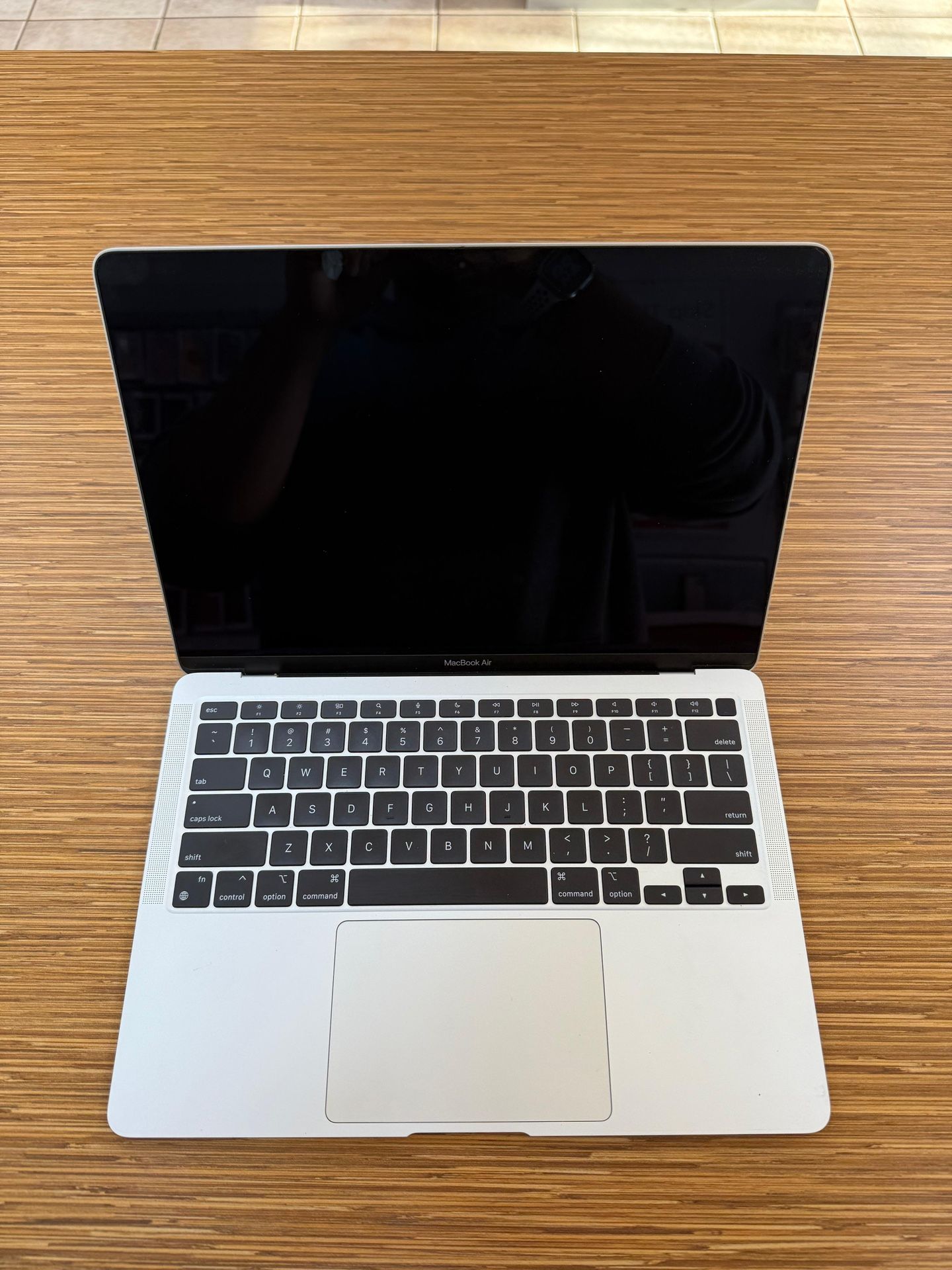 Macbook Air (M1) 