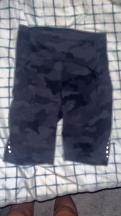 Lululemon biker shorts camo