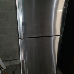 Whirlpool refrigerator stainless steel