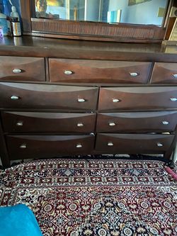Chest of drawers  or dresser on sale. Without Mirrior  Cherry wood.