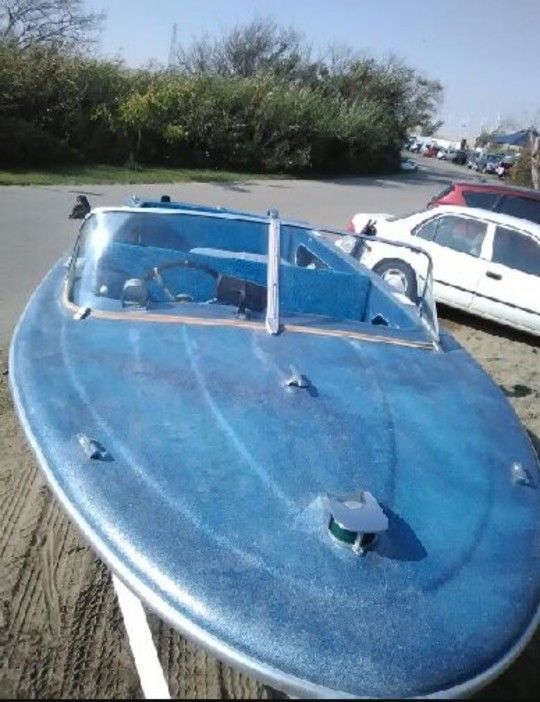 Classic 1963 Ski Craft Lafayette Ski Boat