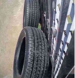 Used Car Tires Set (195/65/ R15)