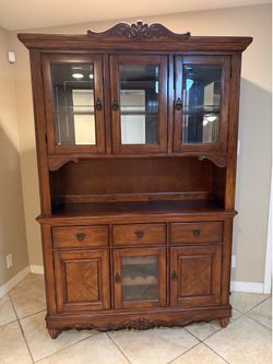 China cabinet