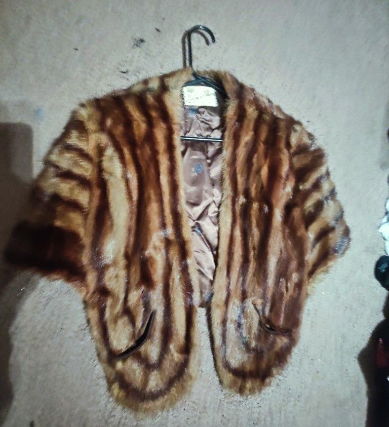 Vintage 100% Real Mink Shoulder Wrap Or Cloak