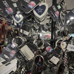 NFL, NBA, MLB Key Chain/bottle Opener. 