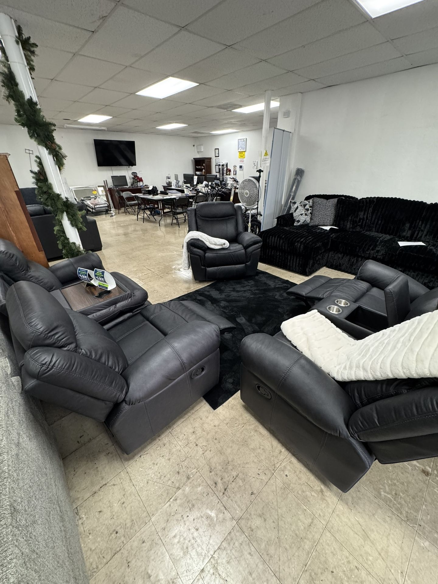 2 Pc Sofa and Loveseat Black 