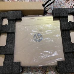 Gold Pink 17 Inch HP Laptop