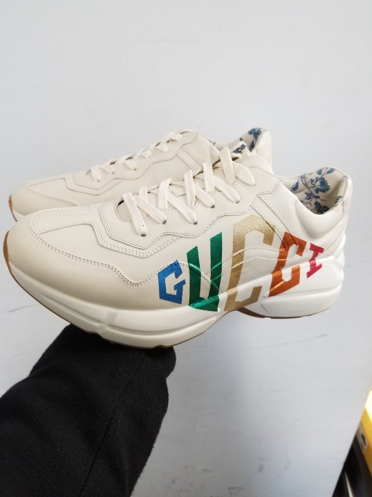 Gucci sneakers