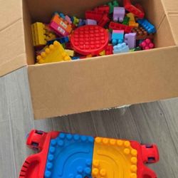 Lego Mega Bloks Lot  With Table  Like New 