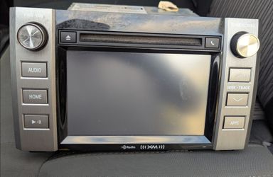 2014-19 Toyota Tundra OEM head unit