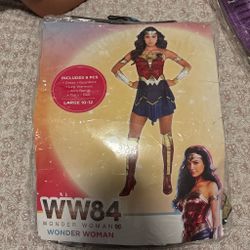 Wonder Woman WW84 Costume Set Size Large 10-12