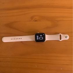 Apple Series 5 44MM Aluminum Rose Gold (USB Charger Included)
