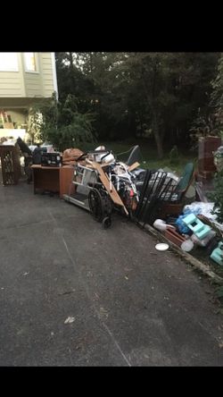 Got junk? Need trash 🗑 removed?