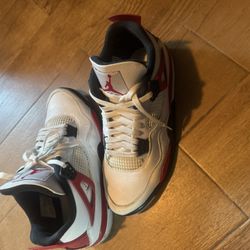 Jordan 4’s