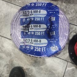 12/3 Indoor Wire,  250ft Roll 