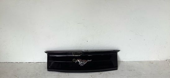 2015 2023 Ford Mustang trunk trim (8)