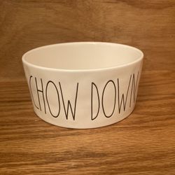 Rae Dunn CHOW DOWN White Ceramic Dog Animal Pet Food Water Bowl