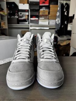 Grey wolfs 5