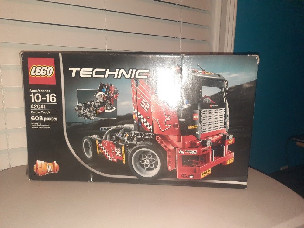 Lego Technic Race Truck 42041