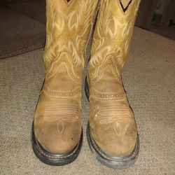 Men's Ats Ariats Size 8 EE