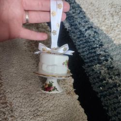 Royal albert christmas ornament