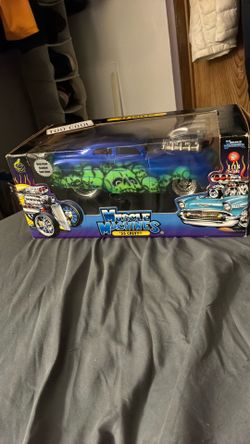 Die cast 1:18