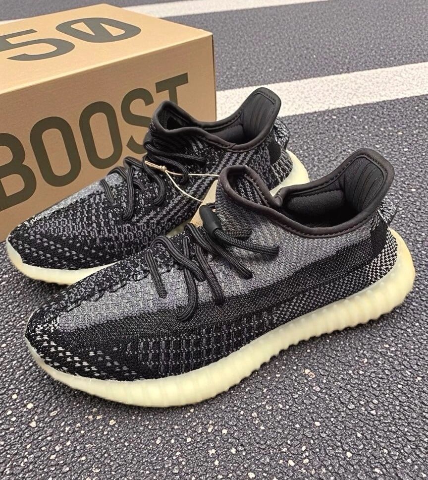 Yeezy Boost 350 V2 semen sesami nigrum“Carbon”textile casual shoes