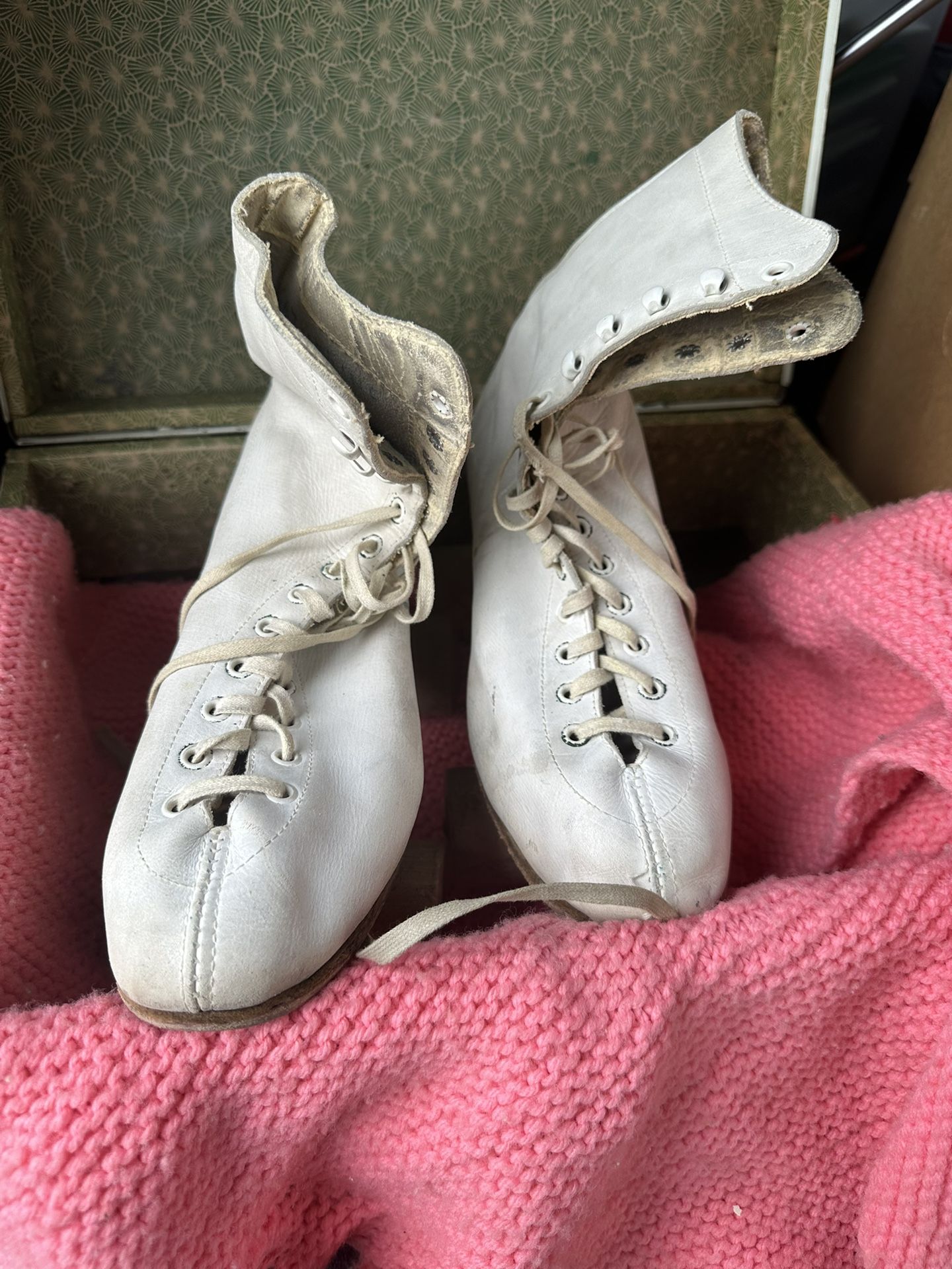 Antique Leather wooden wheel roller skates