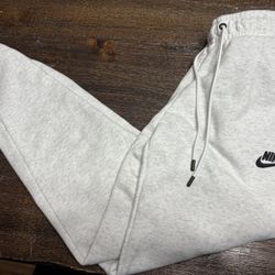 Nike Sweatpants