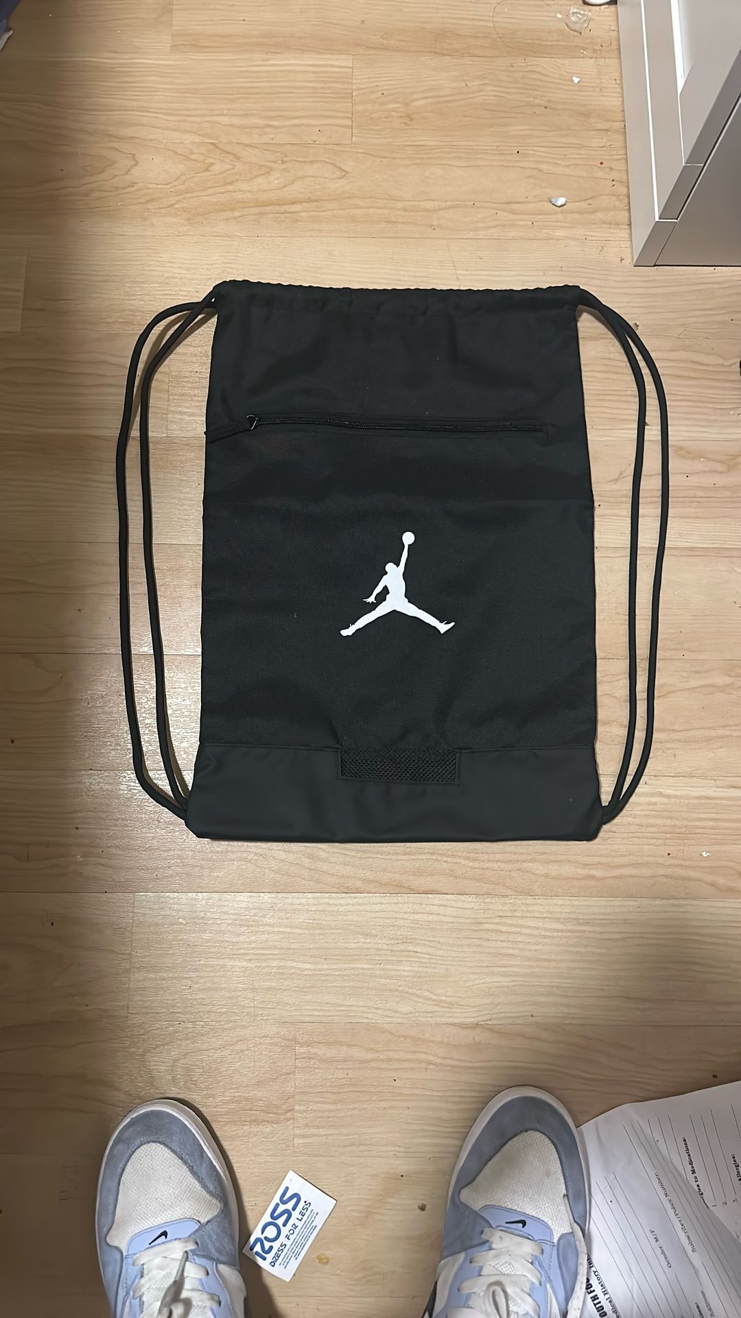 Jordan Drawstring Bag – Great Condition