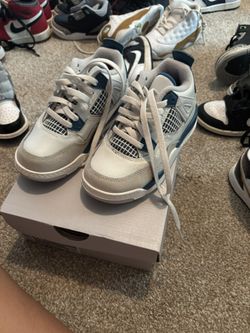 Jordan 4s Size11c