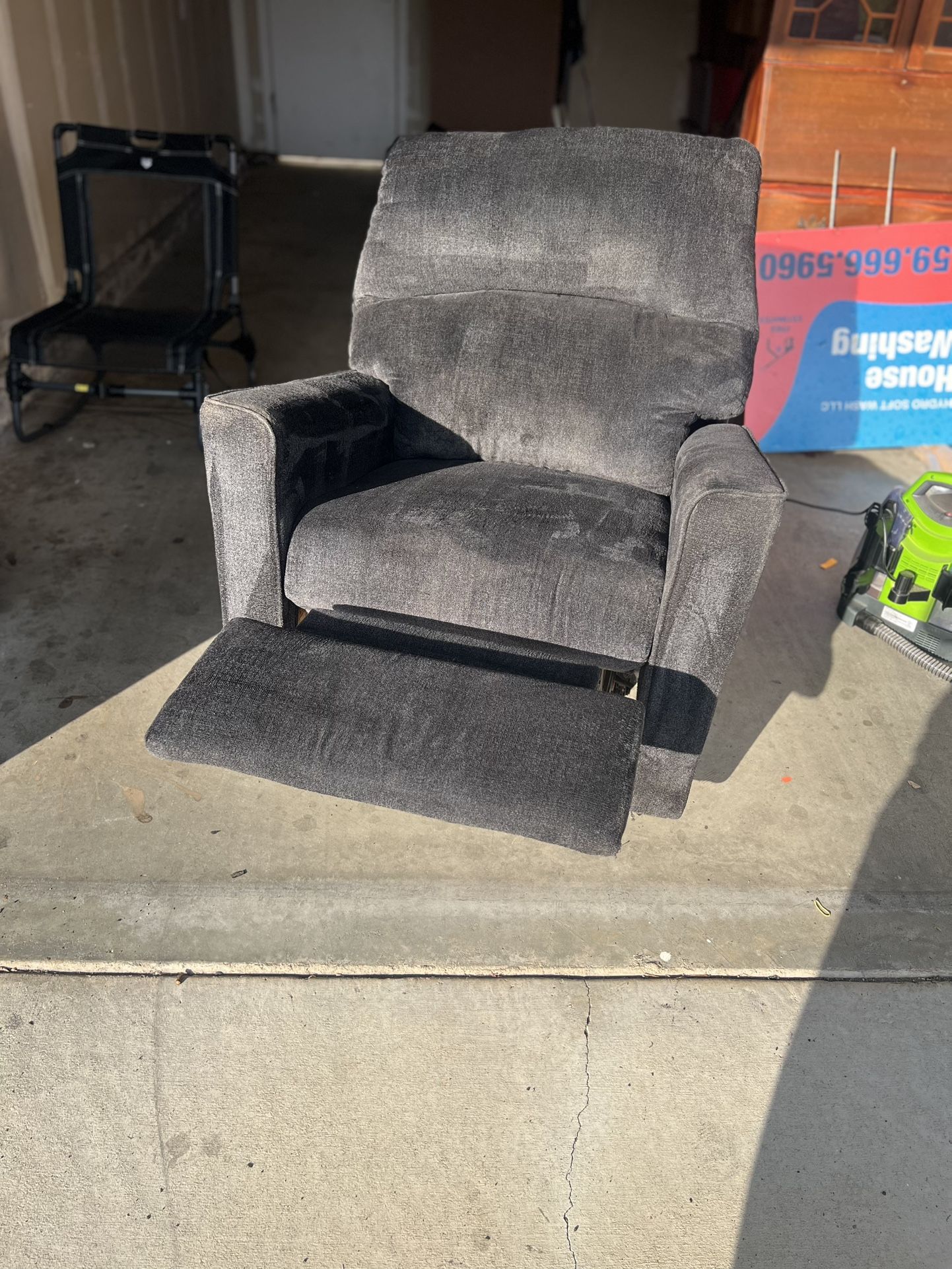 Recliner Chair
