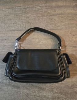 dELiA*s Dolls Kill Black Shoulder Bag Cargo Multi Pocket Y2K Grunge Baguette