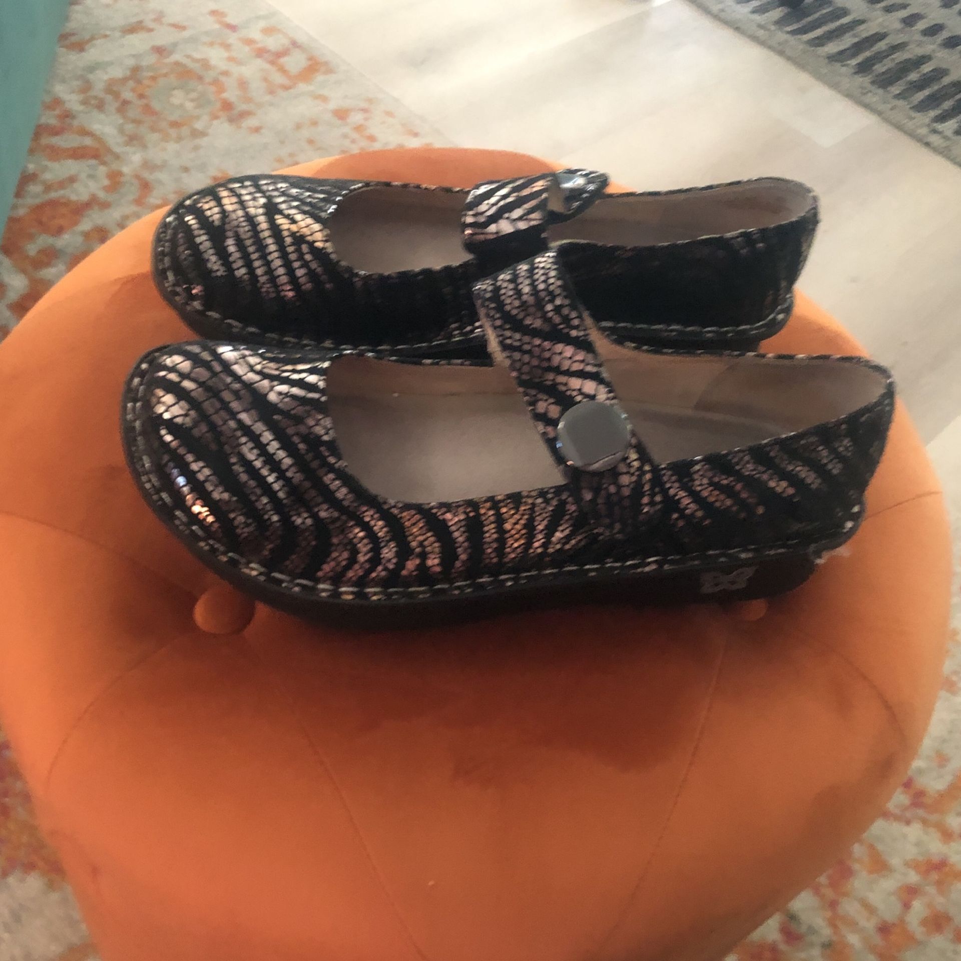 Alegria Orthotic Shoes 8.5