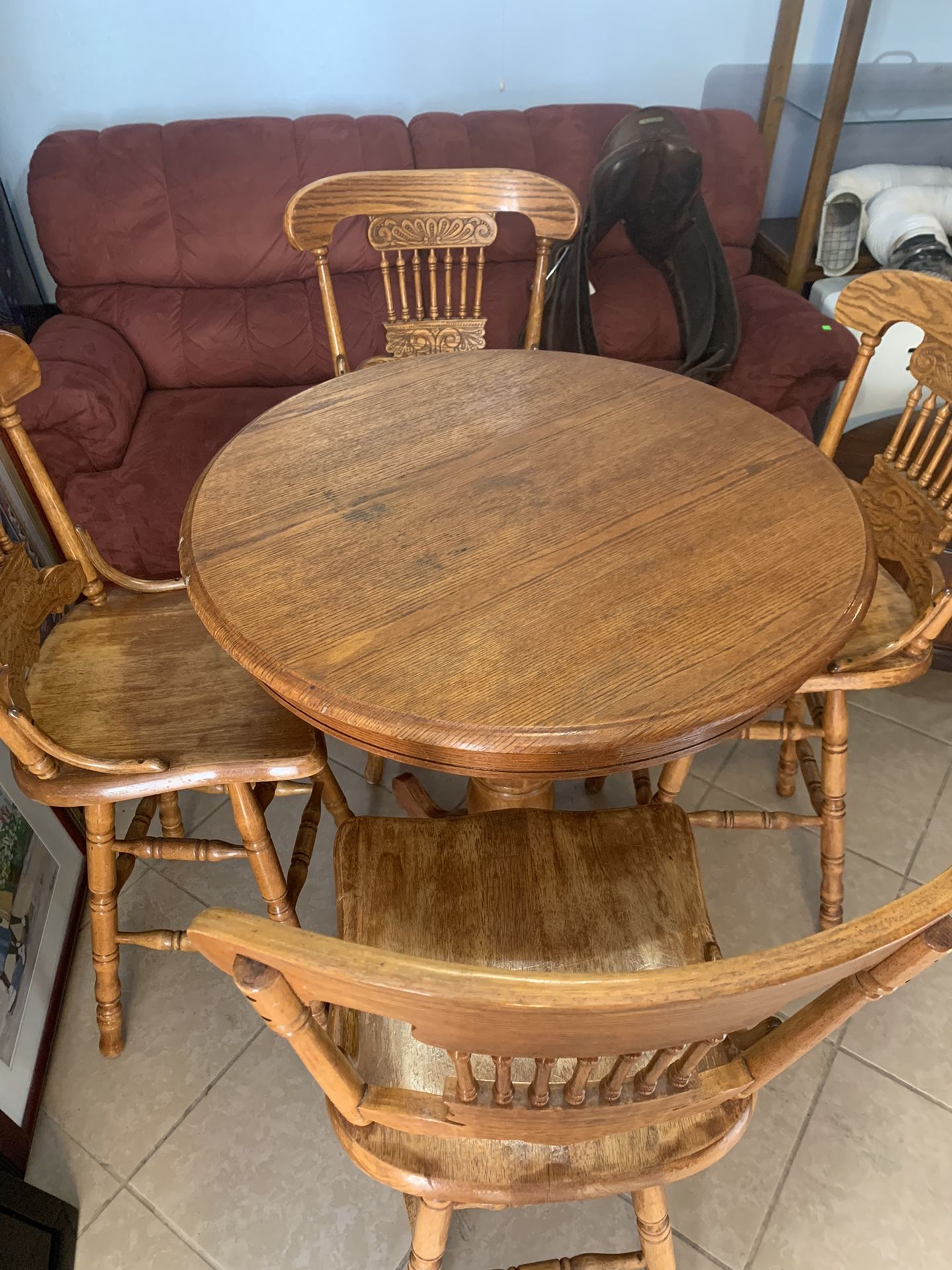 Bar Height Table With Four Chairs