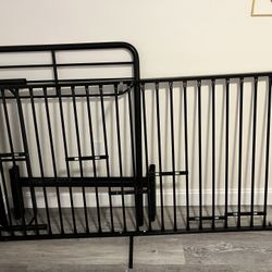 FREE Twin Size Bunk Bed (READ Description)
