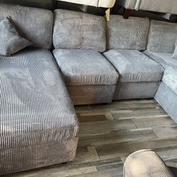 Sectional Sofa