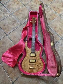 CUSTOM STRATOCASTER BODY T BRAND ROSEWOOD & MAPLE ELECTRIC GUITAR