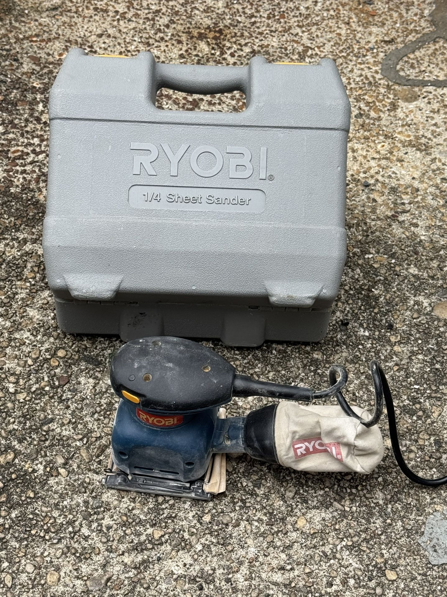 Ryobi 1/4 Sheet Sander with Case