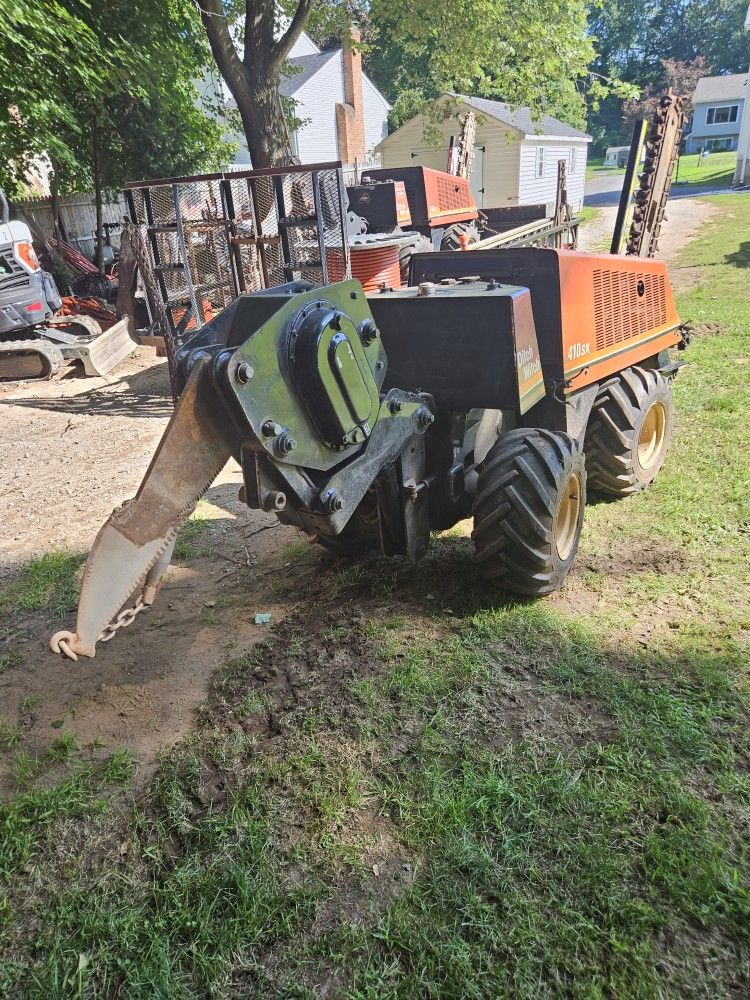 Excavator 