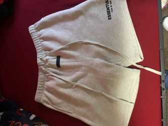 light oatmeal essentials shorts