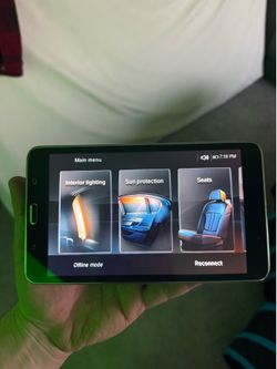 BMW 7 series remote tablet