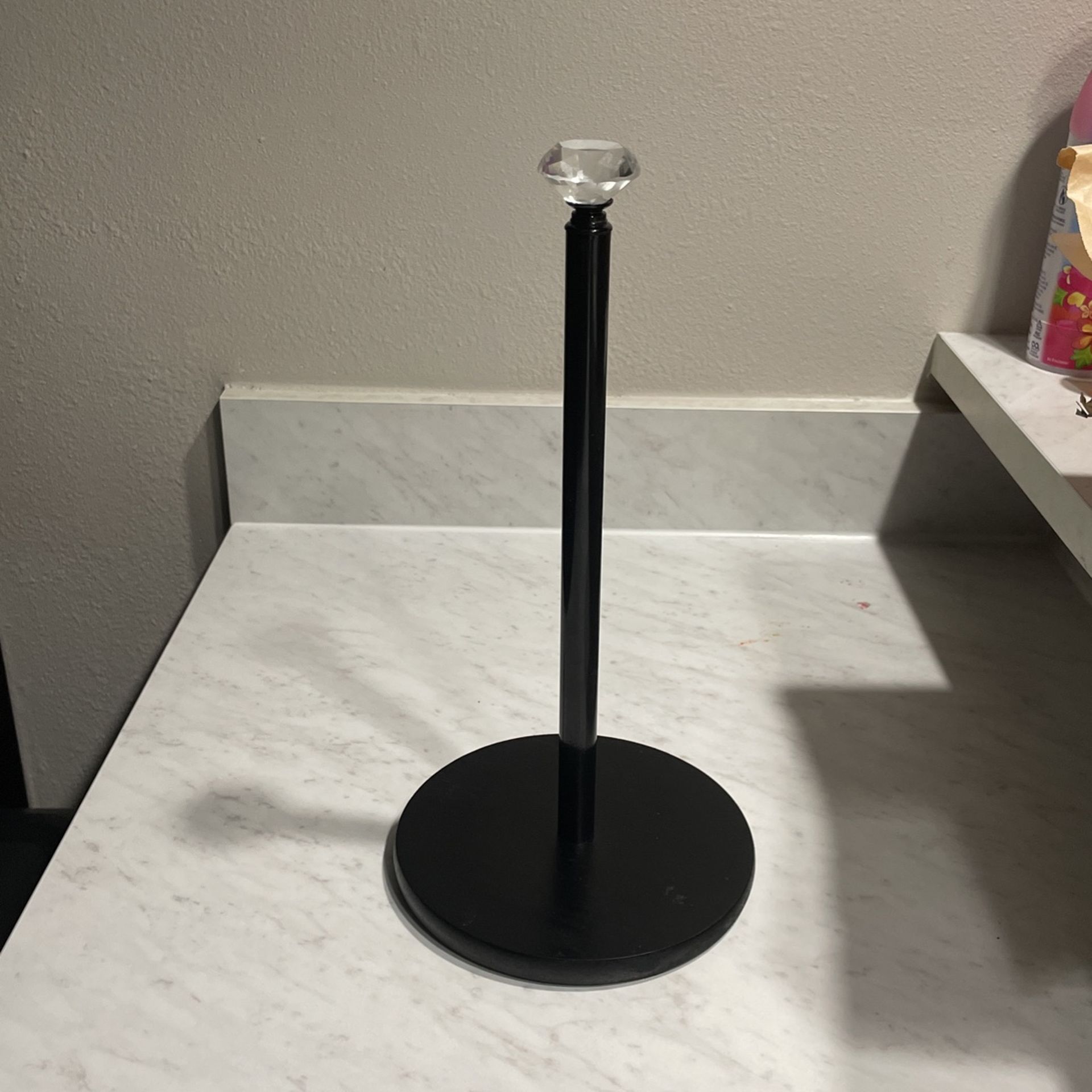 Diamond Paper Towel Holder
