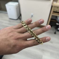 Flat Curb Link 14k Bracelet 