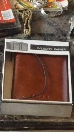 Wilson leather mens wallet