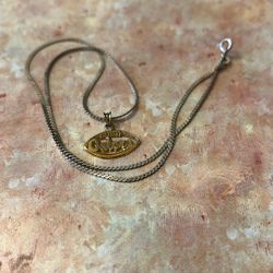 Gator Pendant With Necklace 