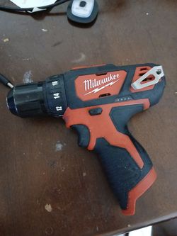 Milwaukee 12v drill