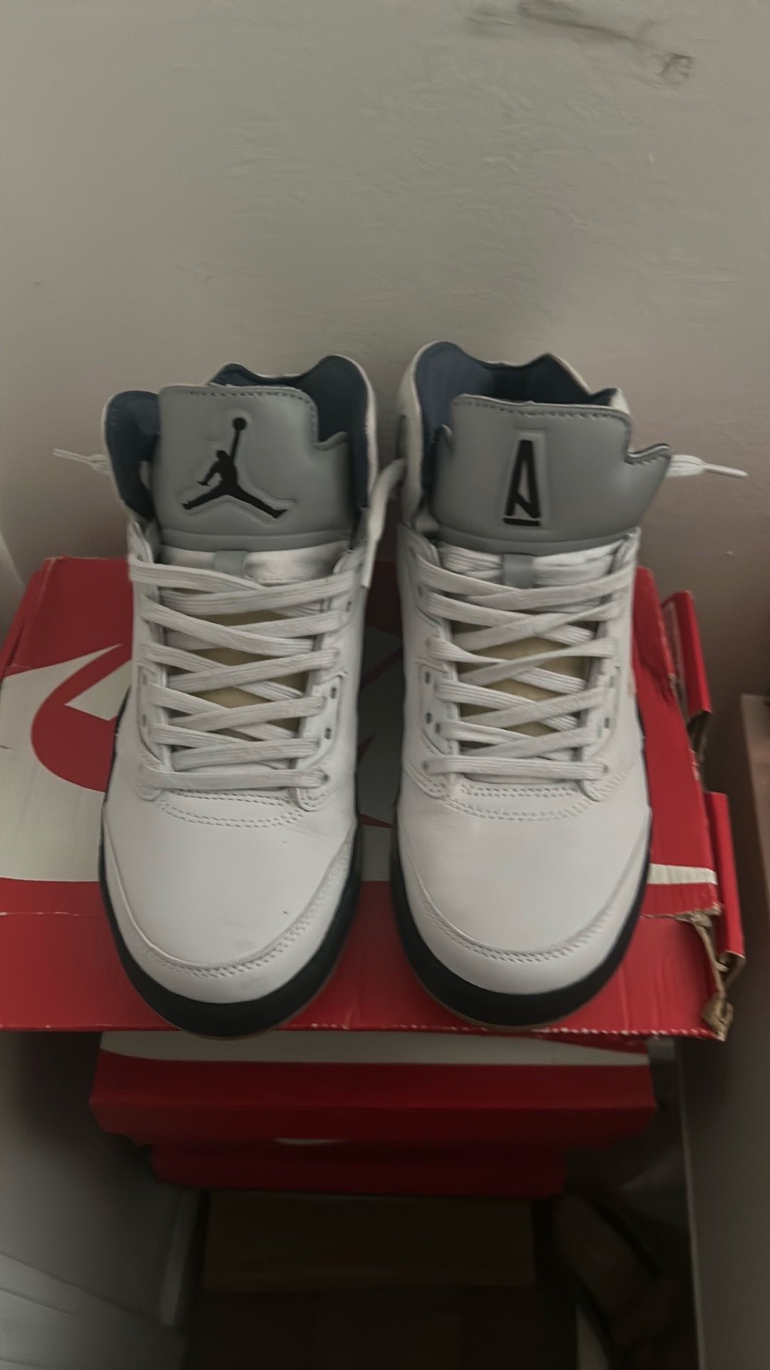 Jordan 5 Retro A Ma Maniére Dawn (W 6.5)